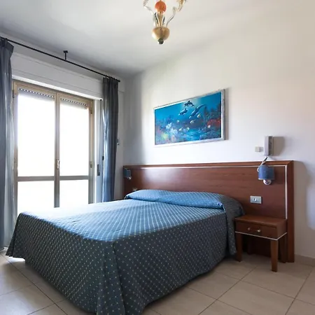 Abruzzo ピネート